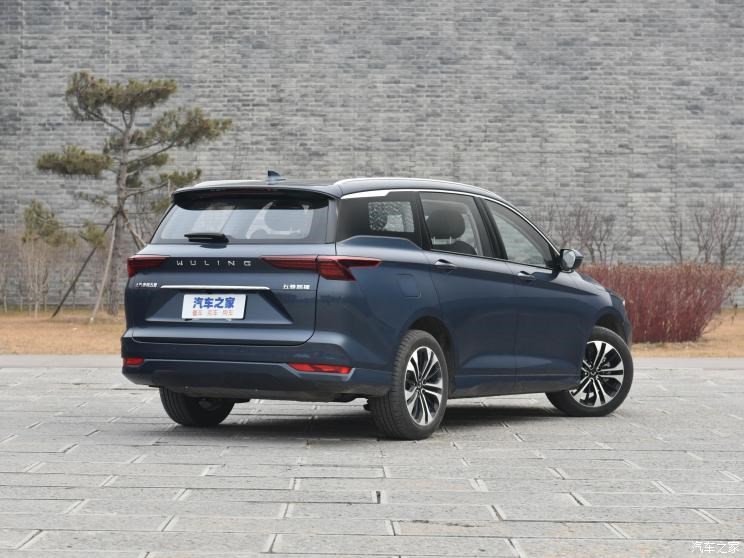 上汽通用五菱 五菱凯捷 2022款 1.5T 自动高功率版 上汽通用五菱 五菱凯捷 2022款 1.5T 自动高功率版