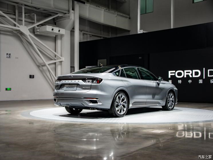 长安福特 蒙迪欧 2022款 高配版 长安福特 蒙迪欧 2022款 高配版