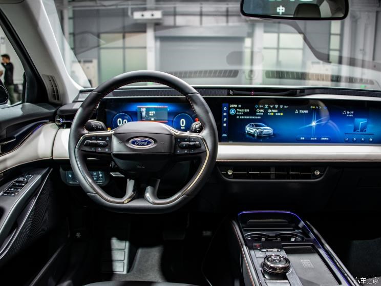 长安福特 蒙迪欧 2022款 高配版 长安福特 蒙迪欧 2022款 高配版